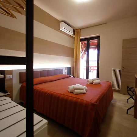 Hotel Primavera Peschiera del Garda Zewnętrze zdjęcie